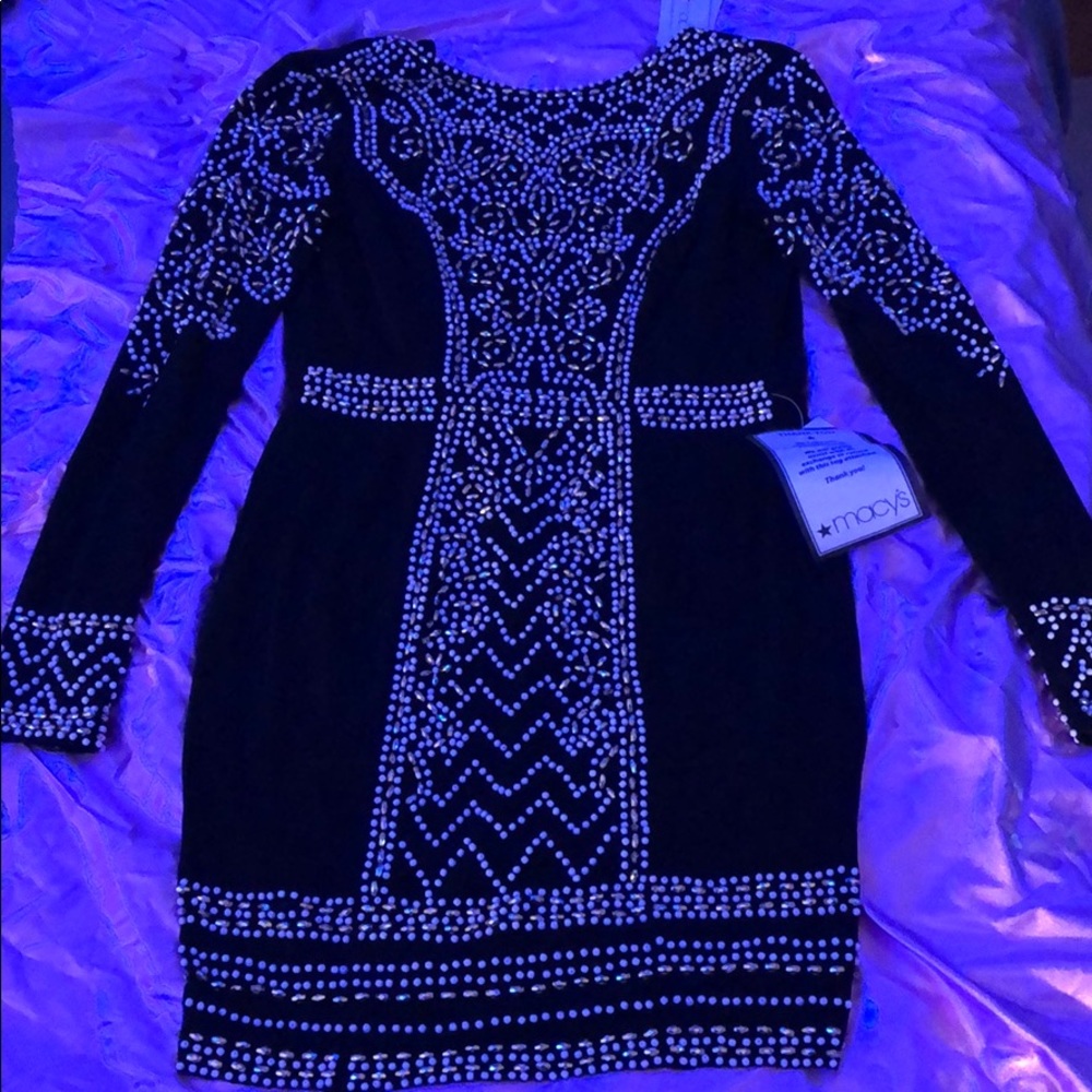Super cute black dress